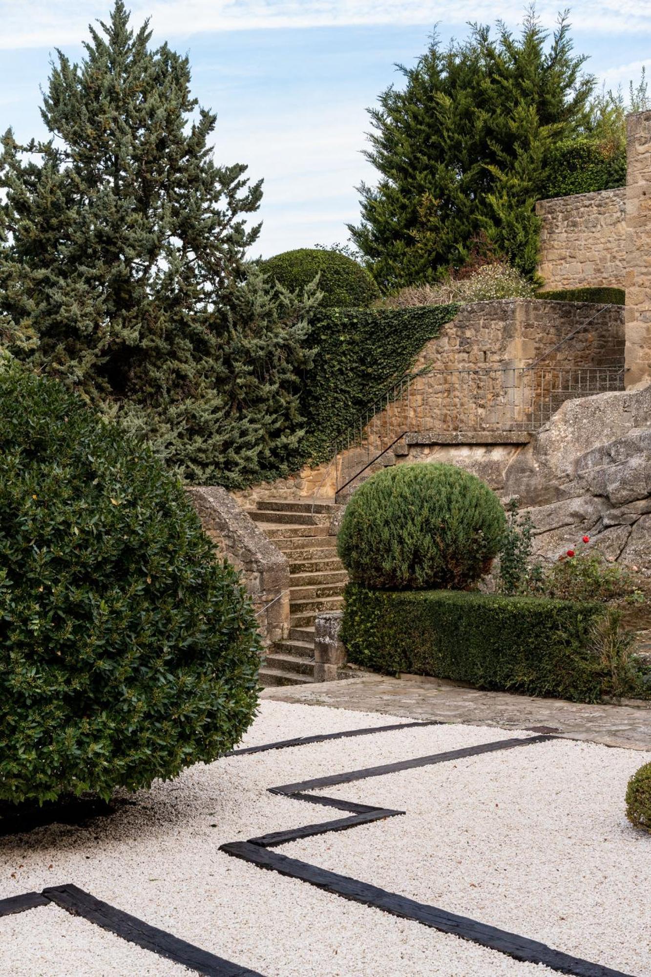Parador De Sos del Rey Católico Esterno foto