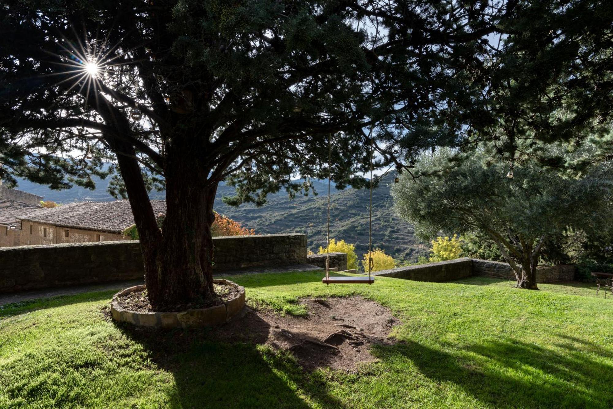 Parador De Sos del Rey Católico Esterno foto